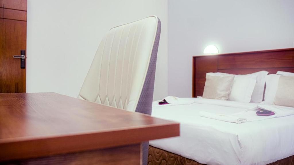 Cofe Hotel Yaoundé Kültér fotó