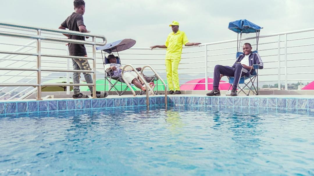 Cofe Hotel Yaoundé Kültér fotó