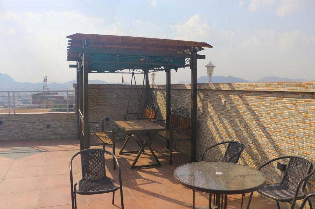 Cofe Hotel Yaoundé Kültér fotó